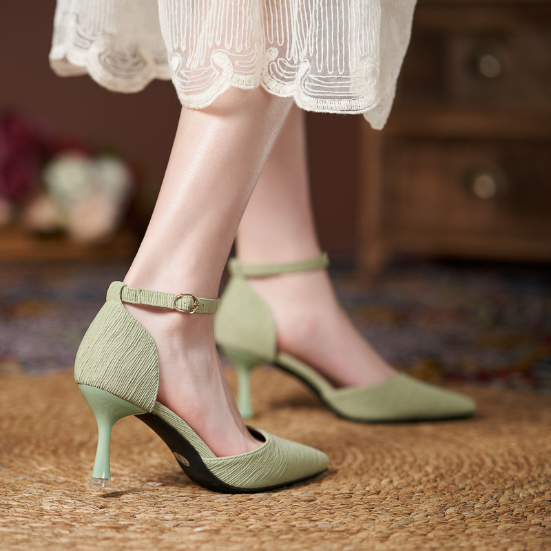 Small Size Sandals 313233 Versatile Pointed Toe Hollow Strap Large Size High Heels 41 to 43 Wide Feet Fat Feet Women's Shoes Small Size Sandals 313233 Versatile Pointed Toe Hollow Strap Large Size High Heels 41 to 43 Wide Feet Fat Feet Women's Shoes