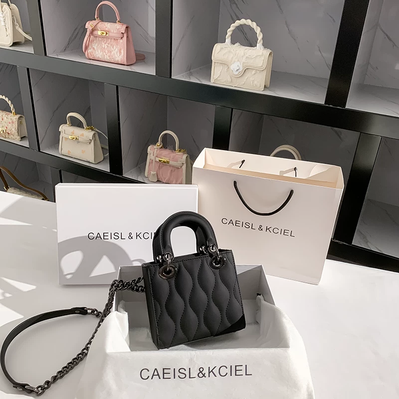 Demi-season матовая сумка через плечо CAEISL & KCIEL, стиль высокого качества, коллекция 2023