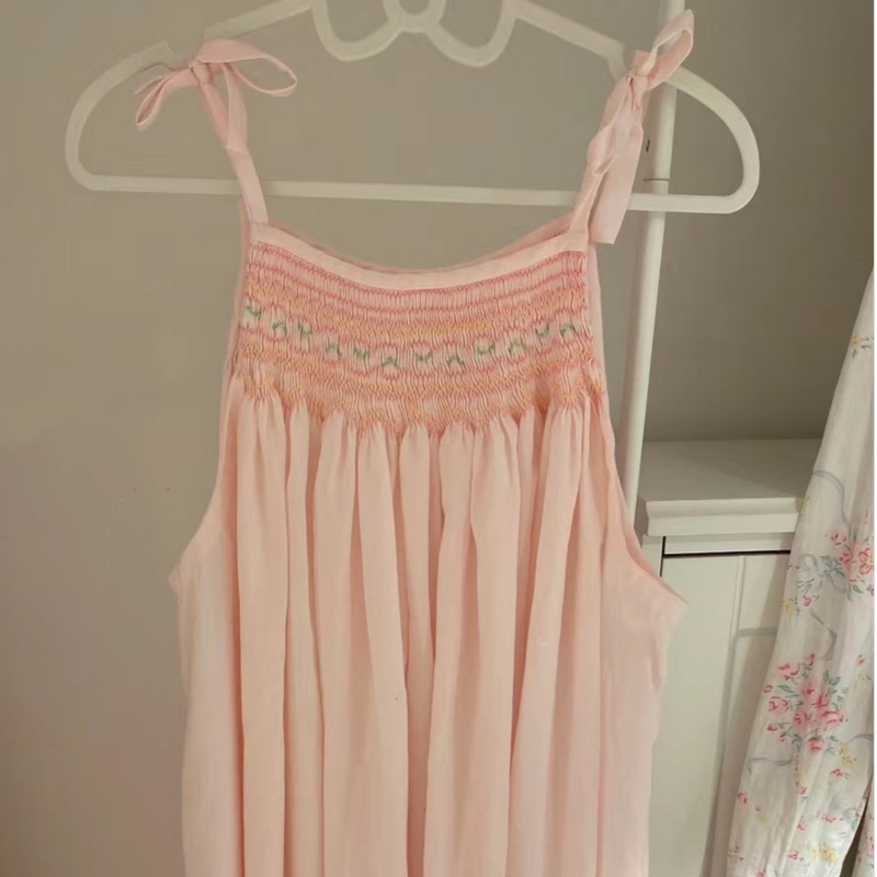 H # Miss Er's Thin Mid-To-High-End Summer Nightgown, Sleepwear, Loungewear, Long-Sleeve, Long Pants, Short-Sleeve, Camisole, Can Be Worn Outside. H # Miss Er's Thin Mid-To-High-End Summer Nightgown, Sleepwear, Loungewear, Long-Sleeve, Long Pants, Short-Sleeve, Camisole, Can Be Worn Outside.