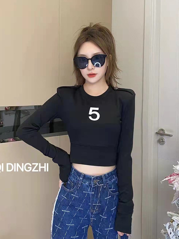 Hot girl design fashion letter long-sleeved T-shirt bottoming shirt women's spring with a chic high-end short top