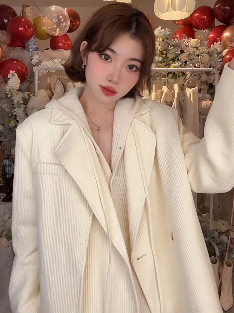 2022 spring new corduroy suit jacket women's small design niche high-end casual suit jacket