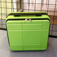 Быстрее поверхностно-авокадо зеленый