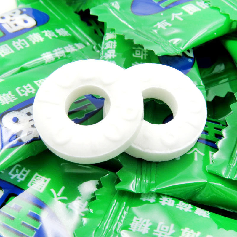 Nestlé Bolo Mint Candy, the Old-Fashioned Lozenge with a Ring, Is a Commercial Candy Wholesale for Hotel Opening Receptions and Small Snacks