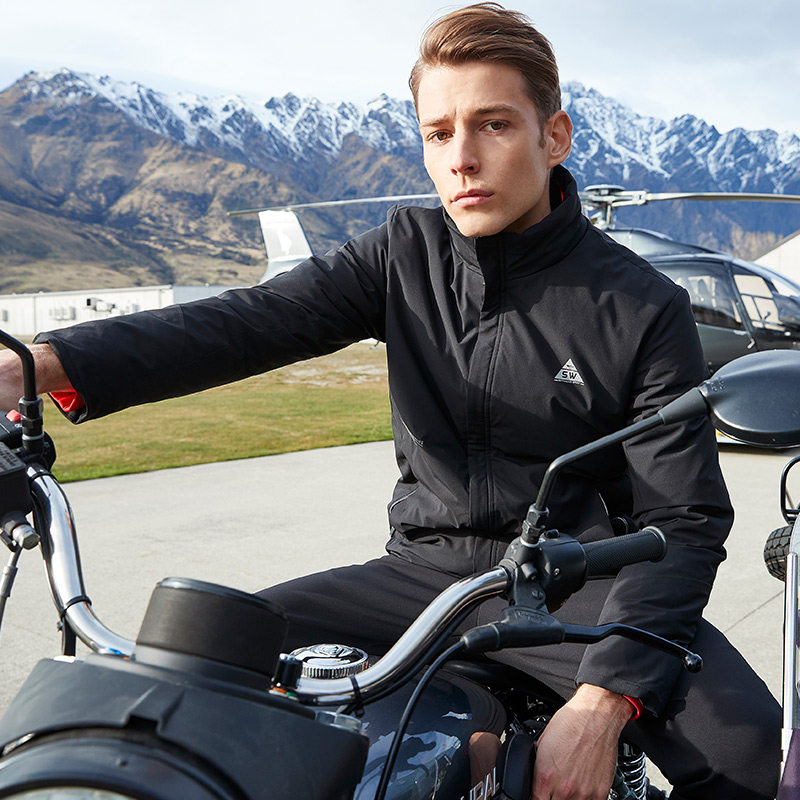 七匹狼 90%白鹅绒 防风防泼水 男式短款立领羽绒服 天猫优惠券折后￥386包邮（￥586-200）3色可选