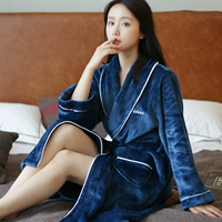 9808 Вышивка-синий (самка)