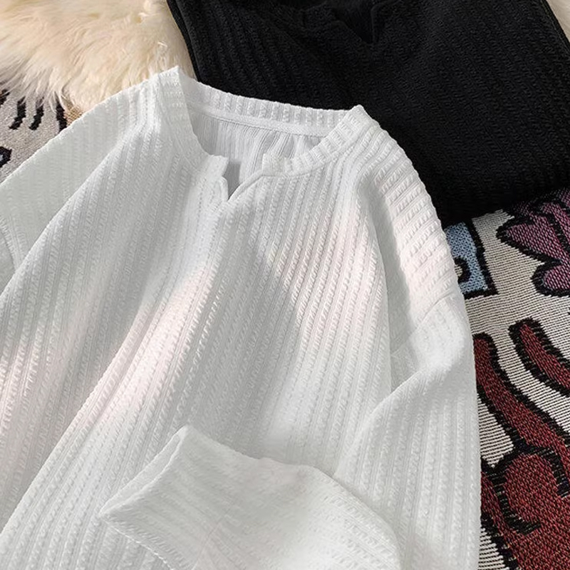 メンズテクスチャードVネック長袖Tシャツ、秋冬ユースインナーウェア、トレンディブランド2024新作春ボトリングシャツ