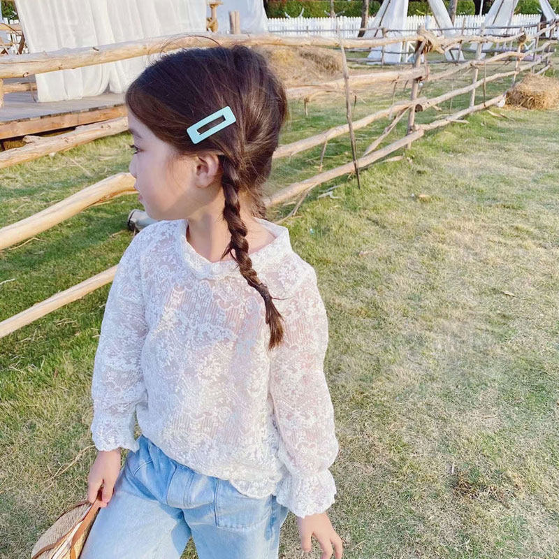 Girls spring lace lace ladies shirt 2021 new spring bottoming shirt children stand collar princess white shirt