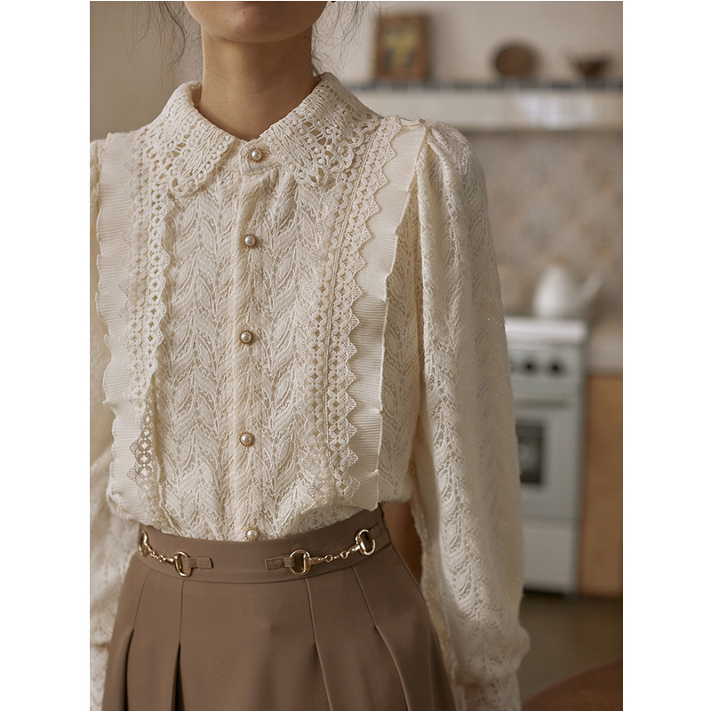 Кружевная рубашка с деревянными ушками и жемчужными пуговицами, женская дизайнерская ниша, осень-зима, французский ретро-лацкан, толстый бархатный топ