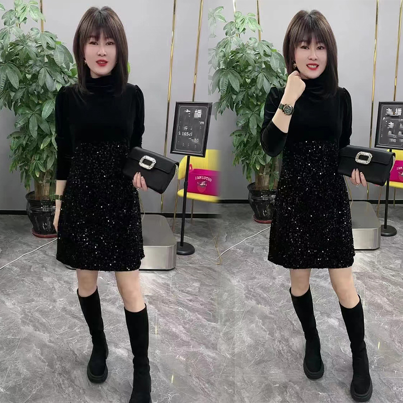 Trendy Velvet Patchwork Sequin Dress for Women, Autumn and Winter Long-Sleeve High-Neck Slim-Fit Mid-Length Elegant Base Dress Trendy Velvet Patchwork Sequin Dress for Women, Autumn and Winter Long-Sleeve High-Neck Slim-Fit Mid-Length Elegant Base Dress