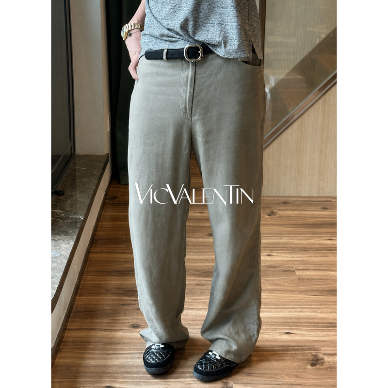 Vicvalentin | High-Count Long-Staple Twill Linen Denim with a Relaxed Fit.