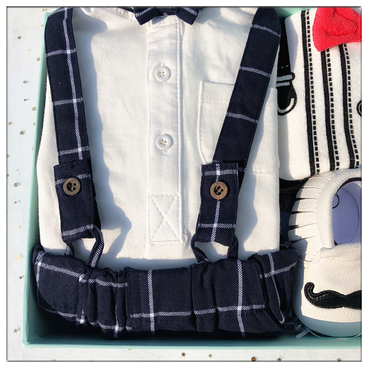 Hộp quà tặng sơ sinh cho bé sơ sinh nam quần áo cotton cho bé mùa xuân và mùa thu trăng tròn quà tặng mùa xuân bán hộp quà tặng bé sơ sinh