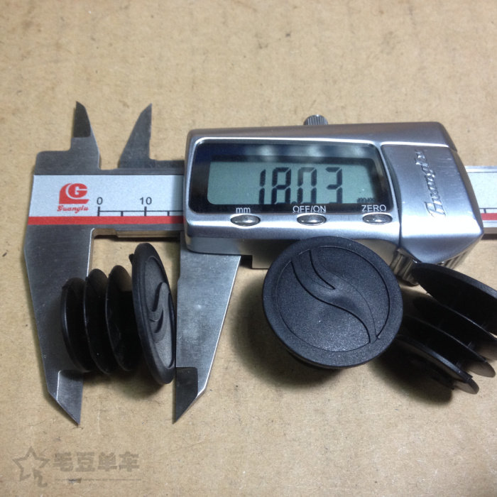 Poignées de vélo GIANT - Ref 2341004 Image 12