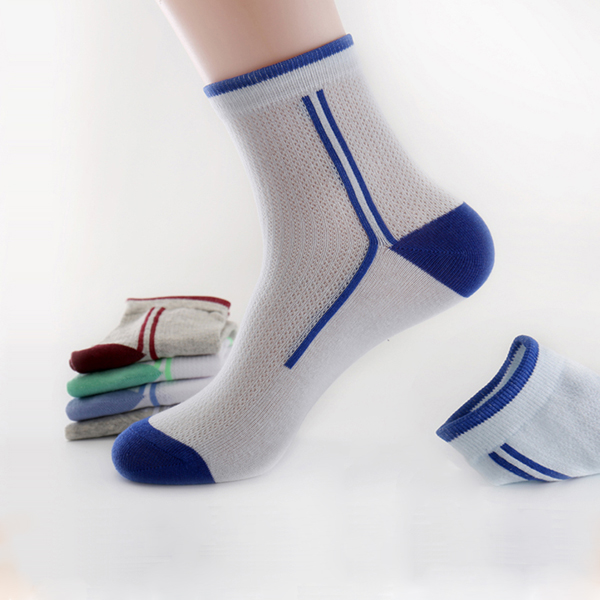 Youth spring and summer middle tube boys children middle and large children mesh ultra-thin cotton middle and high school students sports socks