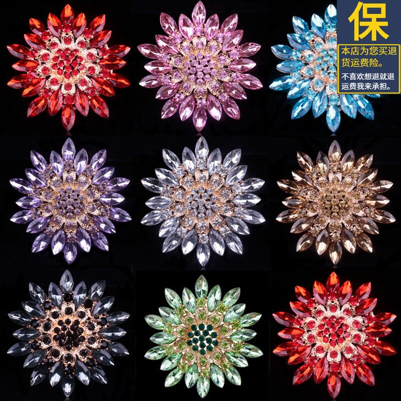 Japan and South Korea crystal brooch women's high-end anti-lost minority creative corsage design fashion all-match pin with accessories