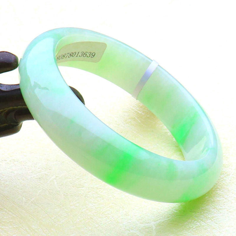 Myanmar A goods jade bracelet white background green floating Yang green jade bracelet old pit jade bracelet gift 54 inner diameter