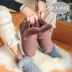 Dép cotton nam mùa thu và mùa đông bao gồm tất dày với đế dày cực lớn size 45-46 cộng với size 47-48 cộng với giày cotton béo và béo - Dép