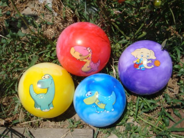 Large number inflatable leather ball playground Swimming pool Kindergarten Private clapping leather ball thickened 8-inch Cloud Carnivals Toys