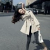 Áo gió nữ ngắn phần 2020 mùa xuân mới của phụ nữ Hàn Quốc giảm béo eo thời trang thường phục sinh viên - Trench Coat