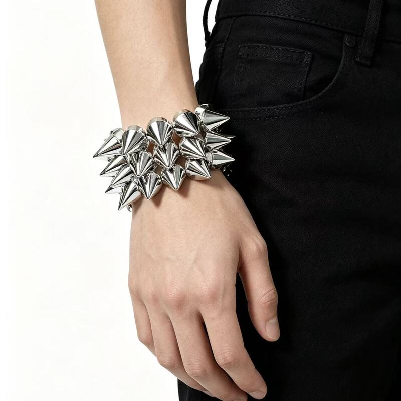 Subculture Dark Spiked Rivet Hardcore Bracelet Punk Y2K Hot Girl Cyber Street Heavy-Duty Personalized Bracelet Subculture Dark Spiked Rivet Hardcore Bracelet Punk Y2K Hot Girl Cyber Street Heavy-Duty Personalized Bracelet