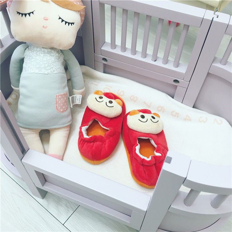 Autumn and winter children's indoor cotton slippers Japanese bread superman cartoon unicorn dinosaur non-slip bag heel kindergarten shoes