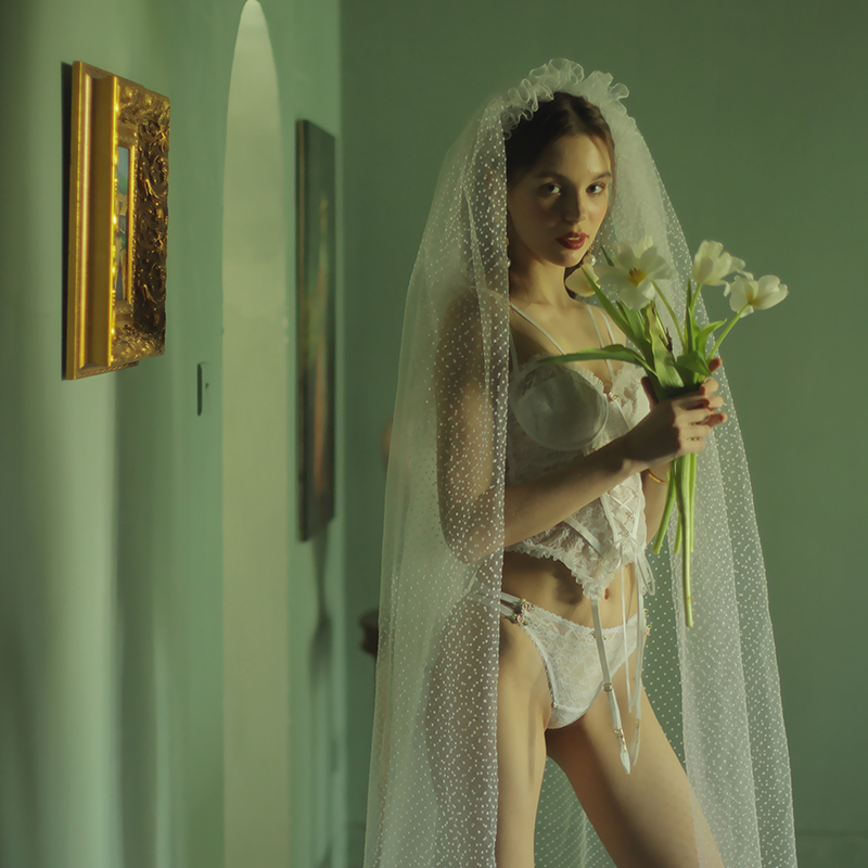 Sexy Pyjamas Woman Winter Very Fairy lace hollowed-out seductive with steel ring coalbed lingerie shellerina hox strap