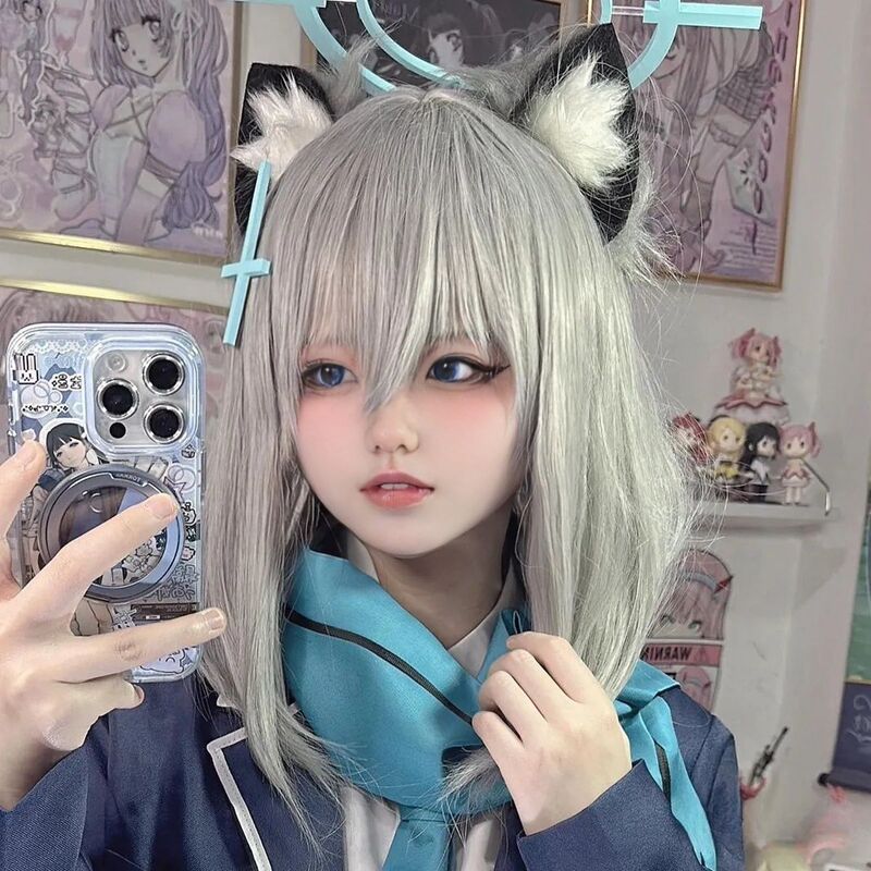 The Whole Top of Women's Mid-Length Grandma Gray Cute Fluffy Air Bangs Anime Style Sand Wolf White Cos Full Headgear The Whole Top of Women's Mid-Length Grandma Gray Cute Fluffy Air Bangs Anime Style Sand Wolf White Cos Full Headgear