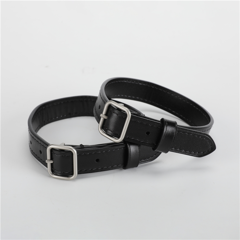 Genuine Leather Black Cuff Windbreaker with Wrist Straps, Accessories, Tie-On Cuffs, Decorative Coat Sleeves, Straps, and Ties Genuine Leather Black Cuff Windbreaker with Wrist Straps, Accessories, Tie-On Cuffs, Decorative Coat Sleeves, Straps, and Ties