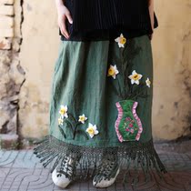 Only green green ~ original pure hand - hooked daffian cotton old embroidered vase half - body skirt