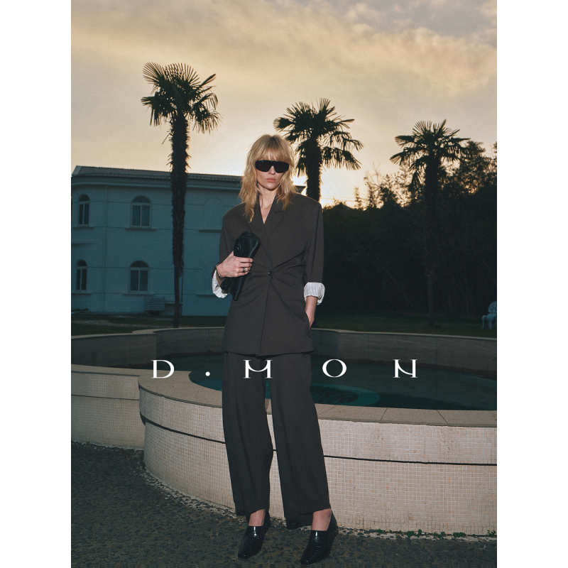 Dmon Custom-Spun Ultra-Light Australian Wool_ Fashionable Wrinkle-Resistant Tailored Silhouette Fine-Spun Australian Wool Suit/Pants Set