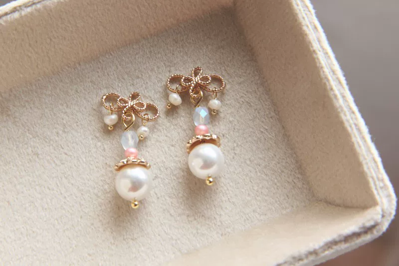 Коль earrings?