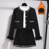 Пуховик, комплект, черная куртка, мини-юбка, в стиле Шанель, увеличенная толщина