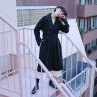DEERTRIP Áo khoác nữ Hepburn nhỏ mùa thu đông 2018 dài retro màu đen trên đầu gối len vest dạ nữ