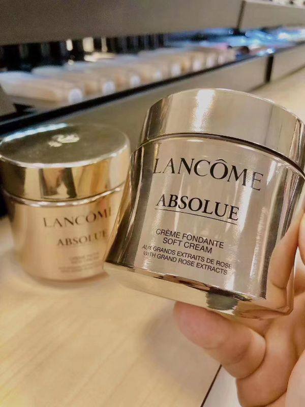 【ไม่ต้องมีเหตุผลคืนสินค้าภายใน 7 วัน】 Lancome Advanced Génifique Cream ขนาดเต็ม 60 มล. ให้ความชุ่มชื้นเบาบาง/ชุ่มชื้น