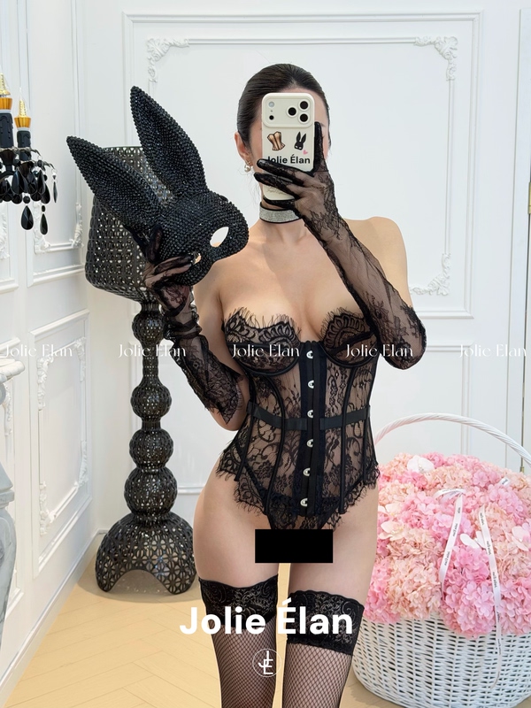 Jolieelan·Lace Lady·Sexy Mature Lace See-Through Fishbone Bra High-End Lingerie Set