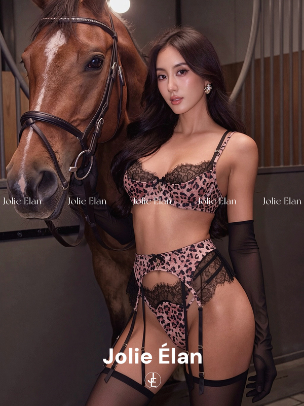 Jolieelan·Leopard Love Knight·Sexy Dominatrix Retro Hot Girl Leopard Print Lace High-End Lingerie Set