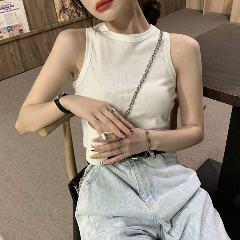 Women's Camisole for Summer, Short Style, Exposed Midriff, Can Be Worn Outside, Anti-Exposure, Covers Side Breasts, Wide Shoulder Straps, Hot Girl Knit Top