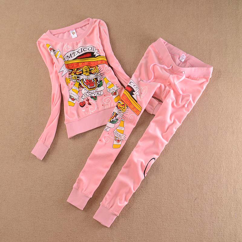 European Station Fashion Hot Drilling Tiger Velvet Sports Set Woman Slim Yelly Casual Wears Two Pieces of Spring