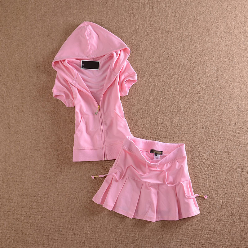 Sports Skirt Suit for Women 2026 Summer New Style Elegant Slim Fit Stylish Short-Sleeved Age-Reducing Tennis Skirt Casual Wear Two-Piece Set