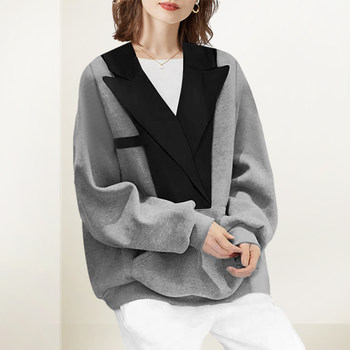 Designed niche versatile and comfortable tops