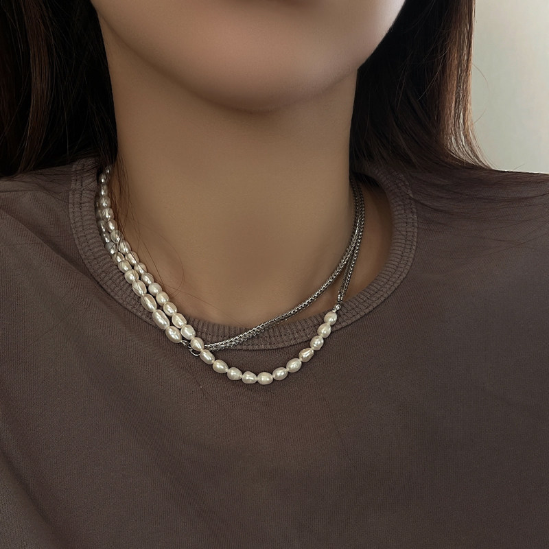 INNOSENSE Pearl Long Necklace Versatile Woven Chain Stitching Necklace Elegant and Fashionable Multilayer Clavicle Chain