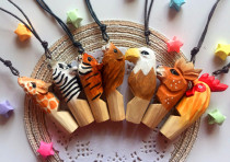 Handmade wooden childrens creative lanyard safe and odorless cute tiger animal whistle birthday gift