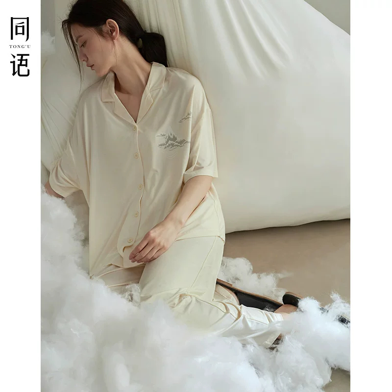同语 Summer pijama, soft set, with short sleeve