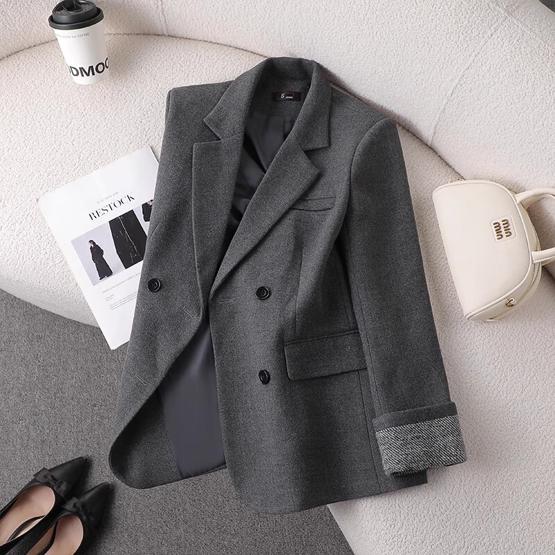 Gray Woolen Blazer for Women, Spring and Autumn 2026 New Style, High-End, Elegant, Petite Casual Women's Small Suit Gray Woolen Blazer for Women, Spring and Autumn 2026 New Style, High-End, Elegant, Petite Casual Women's Small Suit