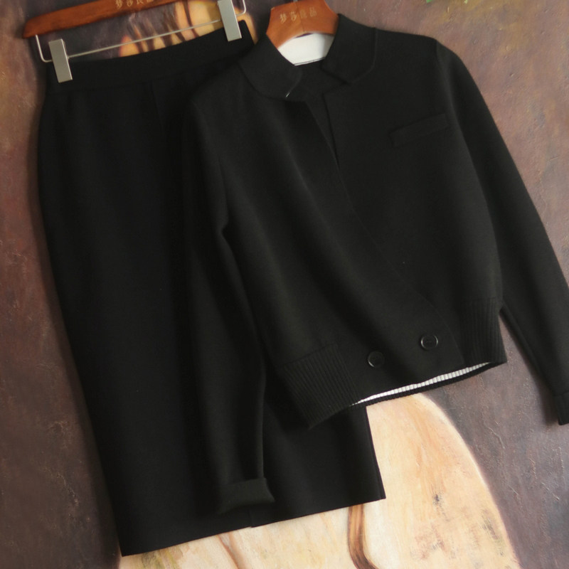 Feedback from the Hardy Wool Show Mercy Wool Knitted Sweater Cover MA948