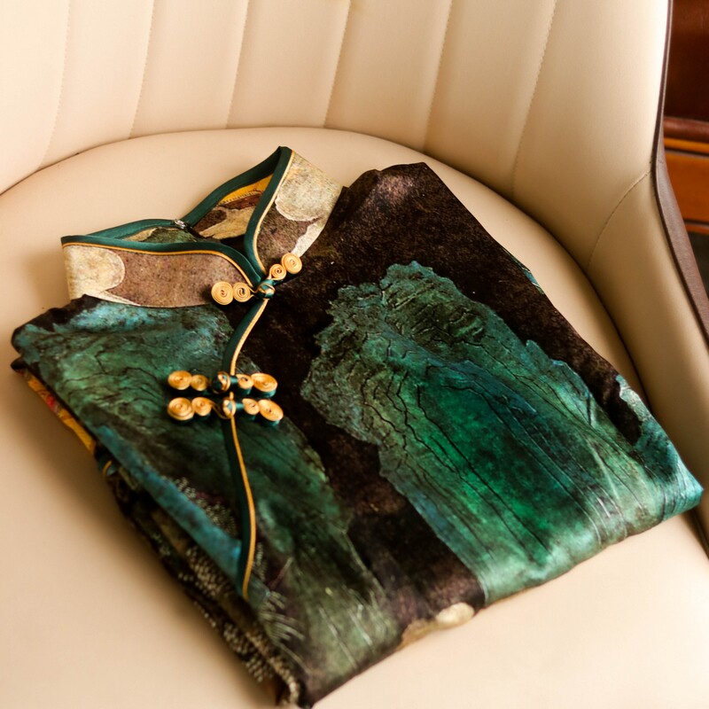 Elegant darling, Chinese style freehand print ~ Peng Ding design short-sleeved Chinese silk cheongsam dress MF131