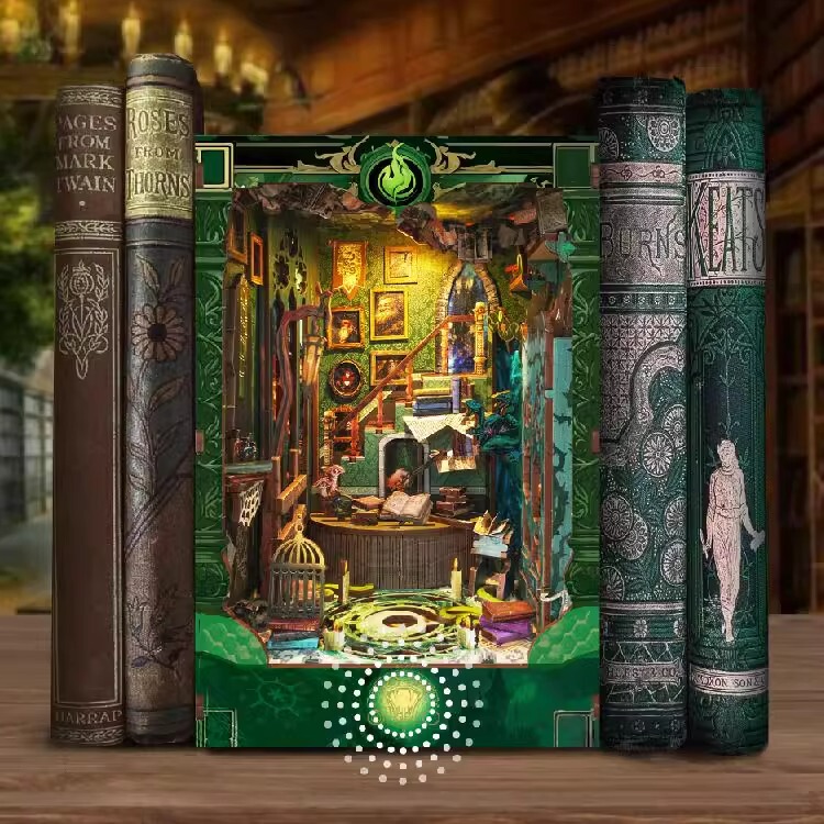 Harry Potter Bookends Slytherin Snake House Peripheral Assembled Sensor Hand-Assembled DIY Cabin Puzzle Gift