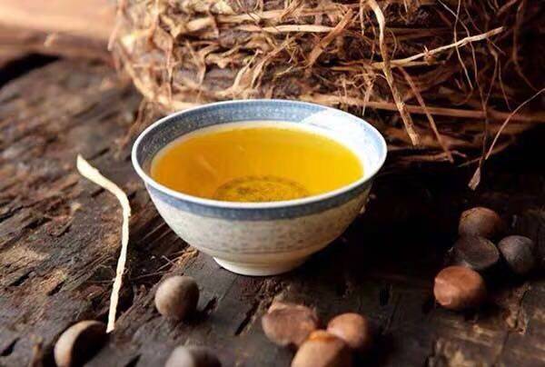 Together with local wild camellia oil - Taobao