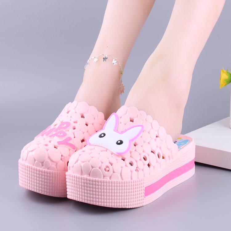 New summer women cute bathroom non-slip slippers sponge cake thick bottom Baotou wedge cool shoes hole shoes beach