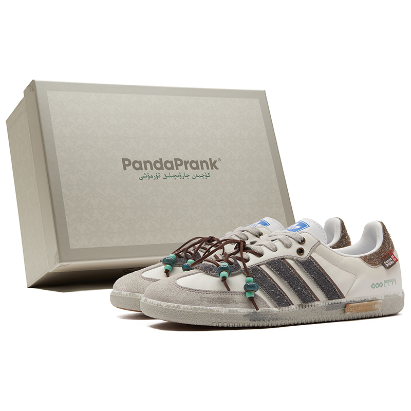 Panda Prank Adidas Originals Og Mountain Shadow Hike Outdoor Casual Low-Top Sneakers Trendy