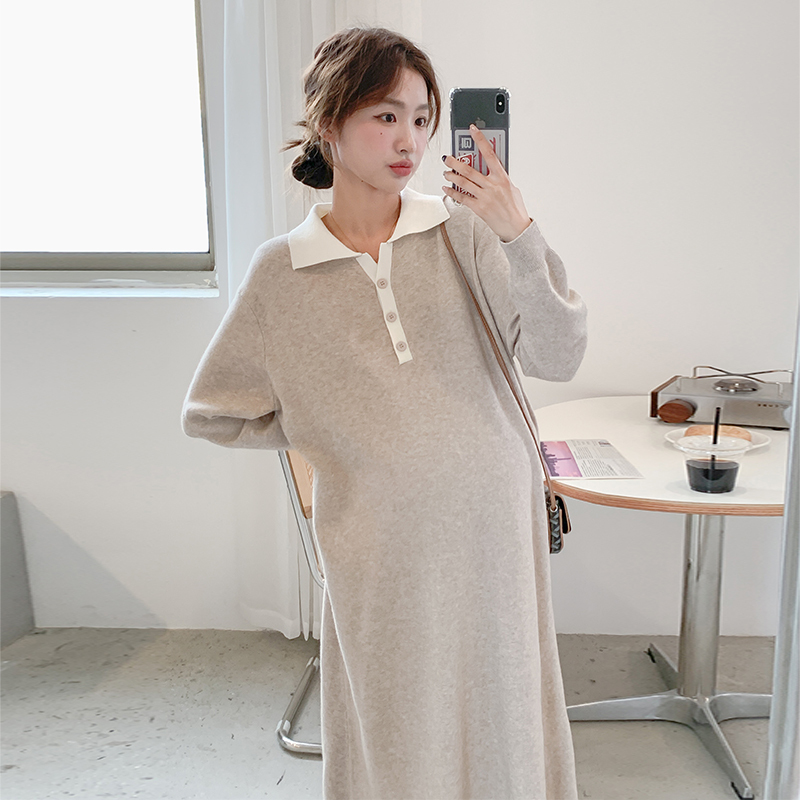Pregnant Women's Autumn Clothing Korean Style Fashionable Contrasting Color Collar Lapel Sweater Dress Trendy Mom Style Mid-Length Knitted Dress